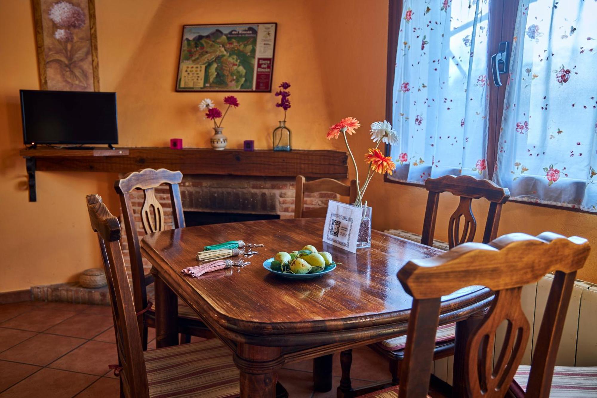 Casa Rural Fuente Del Arca Montejo Монтехо-де-ла-Сьєрра Екстер'єр фото